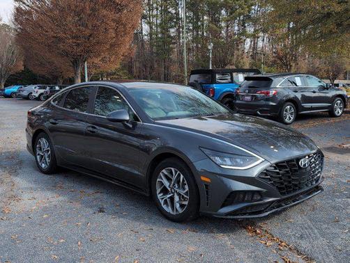 2023 Hyundai SONATA SEL