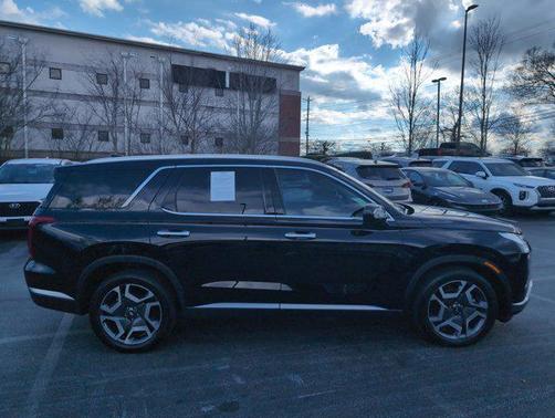 2025 Hyundai PALISADE SEL Premium