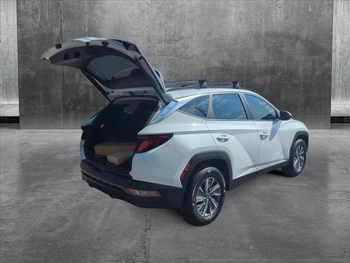 2024 Hyundai TUCSON Hybrid Blue
