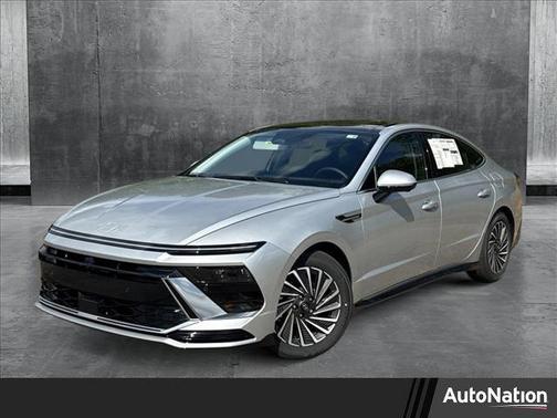2025 Hyundai SONATA Hybrid Limited