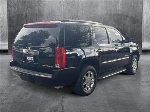 2014 Cadillac Escalade Base