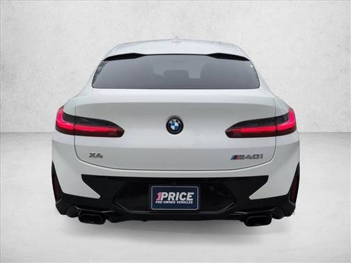 2024 BMW X4 M40i