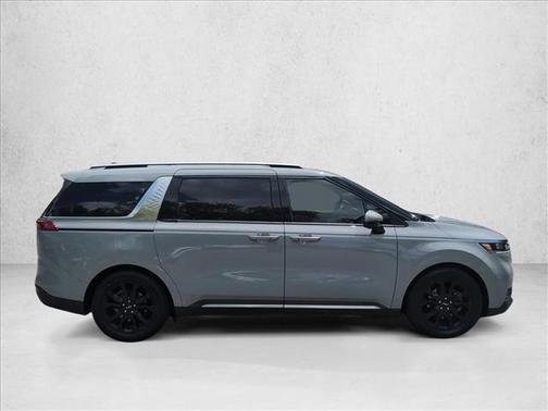 Ceramic Silver 2024 Kia Carnival SX Prestige