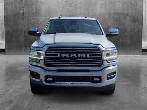 2019 RAM 2500 Laramie Crew Cab 4x4 6'4' Box