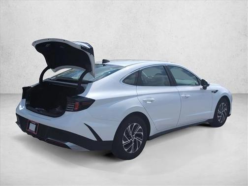 Serenity White 2026 Hyundai SONATA Hybrid Base