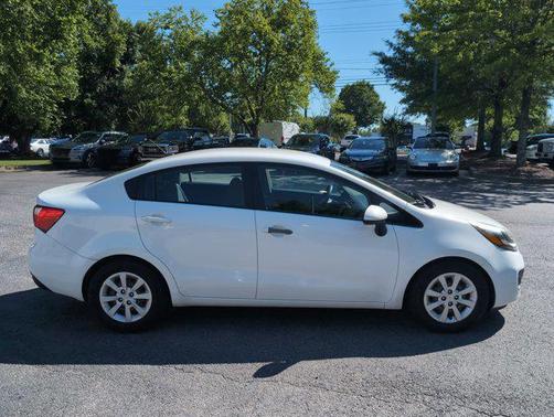 Clear White 2015 Kia Rio LX