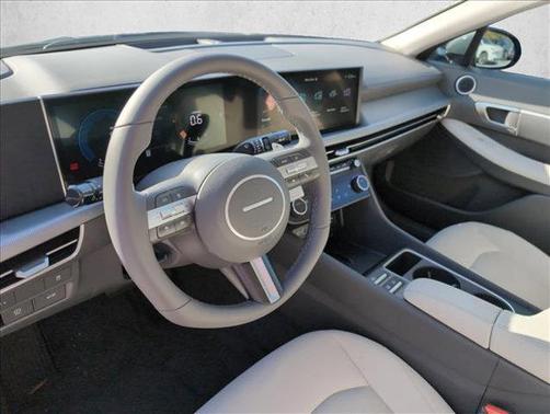 2026 Hyundai SONATA SEL