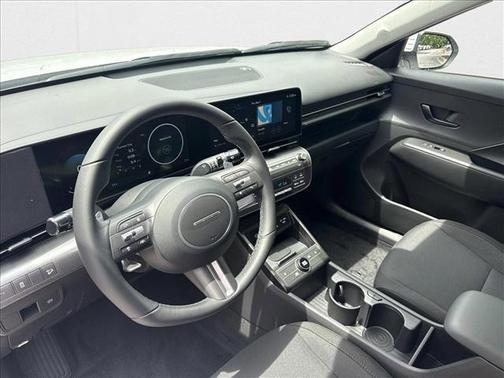 2025 Hyundai KONA SEL Convenience