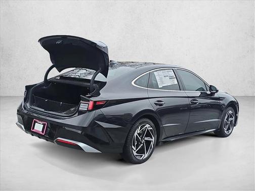 2026 Hyundai SONATA SEL