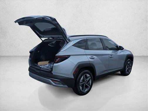 Shimmering Silver 2026 Hyundai TUCSON Hybrid SEL Convenience