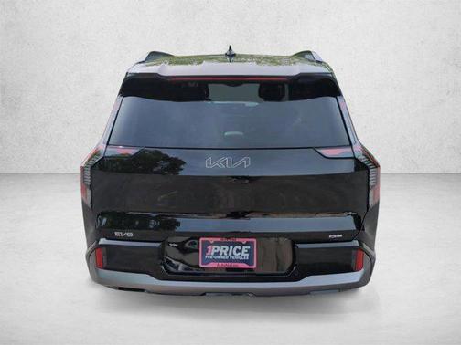 Aurora Black Pearl 2024 Kia EV9 GT-Line