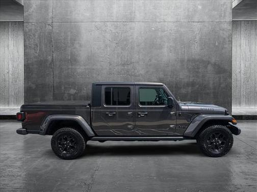 2021 Jeep Gladiator Willys 4x4