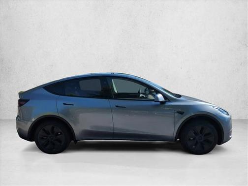 2025 Tesla Model Y Long Range Dual Motor Rear-Wheel Drive