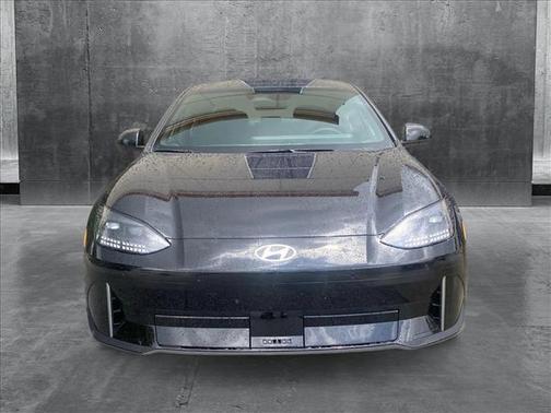 2025 Hyundai IONIQ 6 SE