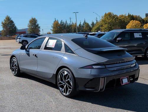 2023 Hyundai IONIQ 6 SEL