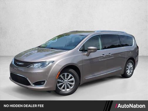 Molten Silver 2018 Chrysler Pacifica Touring-L