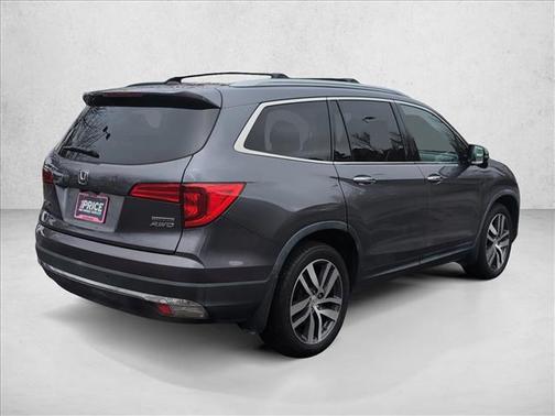 Modern Steel Metallic 2017 Honda Pilot Touring