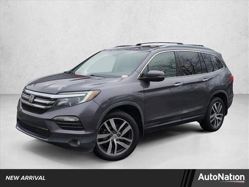 Modern Steel Metallic 2017 Honda Pilot Touring
