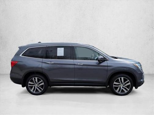 Modern Steel Metallic 2017 Honda Pilot Touring