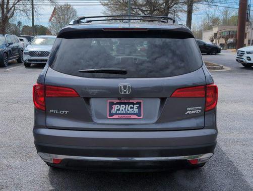 Modern Steel Metallic 2017 Honda Pilot Touring