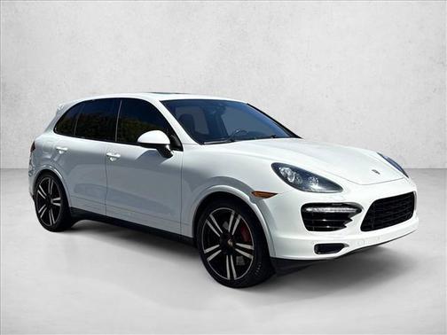 2014 Porsche Cayenne Turbo S