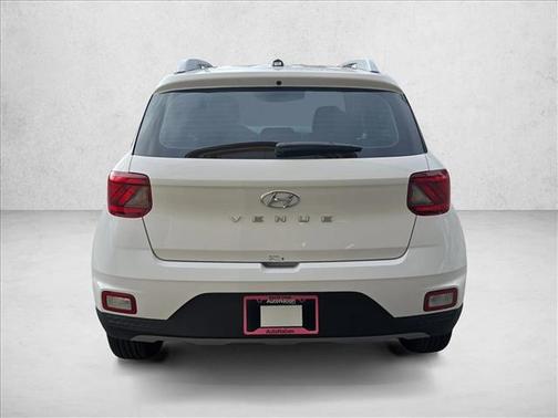 Lunar White 2026 Hyundai VENUE SEL
