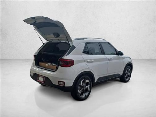 Lunar White 2026 Hyundai VENUE SEL