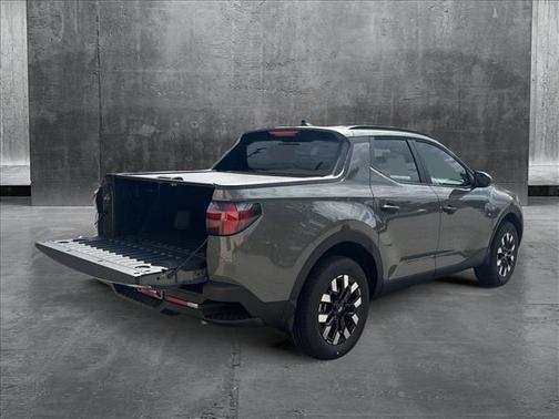 2025 Hyundai SANTA CRUZ SEL Activity