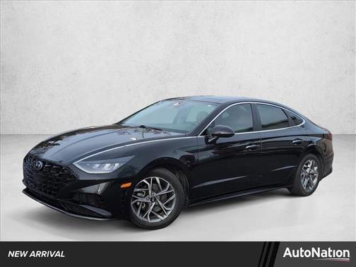 2022 Hyundai SONATA SEL