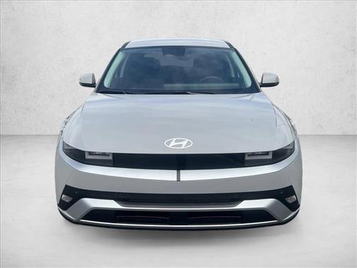 2025 Hyundai IONIQ 5 SE