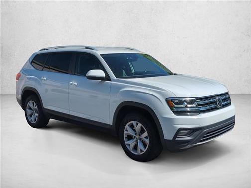 Pure White 2018 Volkswagen Atlas 3.6L SE w/Technology