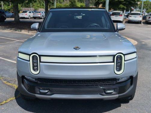 La Silver [Silver] 2023 Rivian R1S Adventure
