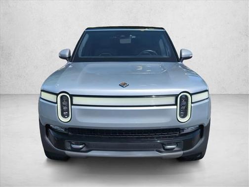 La Silver [Silver] 2023 Rivian R1S Adventure