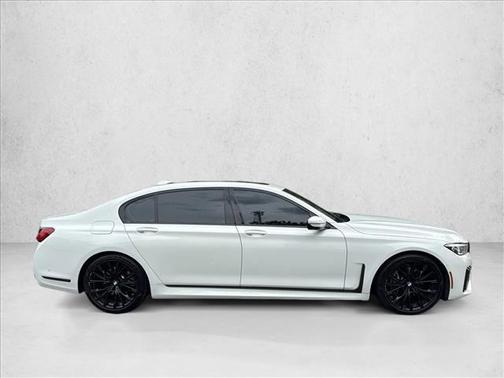 2020 BMW 740 740i