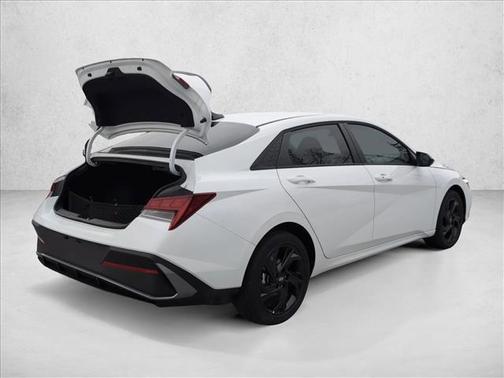 2026 Hyundai ELANTRA HEV SEL Sport