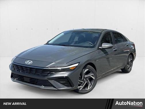 2025 Hyundai ELANTRA SEL