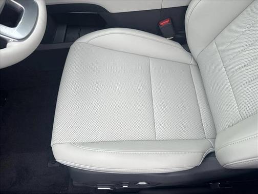 2025 Hyundai SANTA FE SEL 2.4