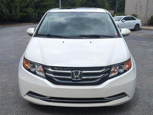 White 2016 Honda Odyssey EX-L