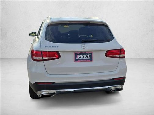 2017 Mercedes-Benz GLC 300 Base