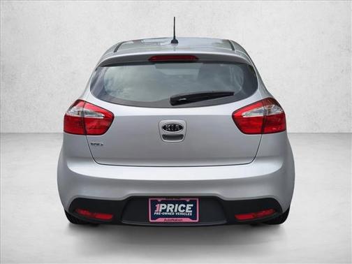 Bright Silver 2012 Kia Rio5 LX