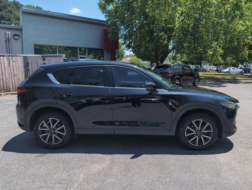 Jet Black Mica 2017 Mazda CX-5 Grand Touring