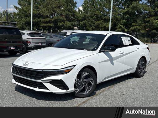 2025 Hyundai ELANTRA Sport