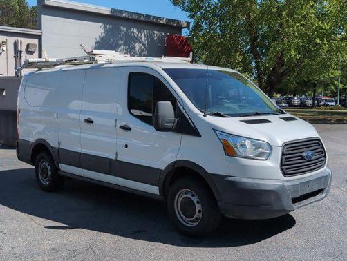 2015 Ford Transit-250 Base