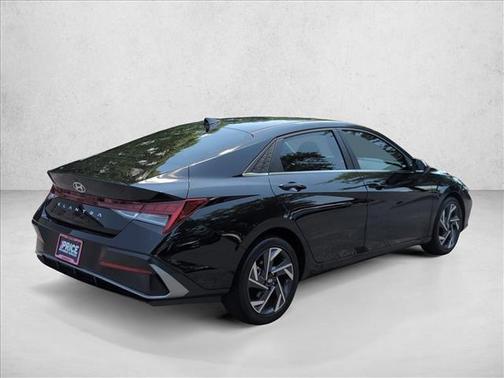 Abyss Black 2025 Hyundai ELANTRA SEL