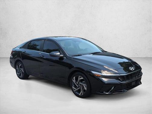 Abyss Black 2025 Hyundai ELANTRA SEL