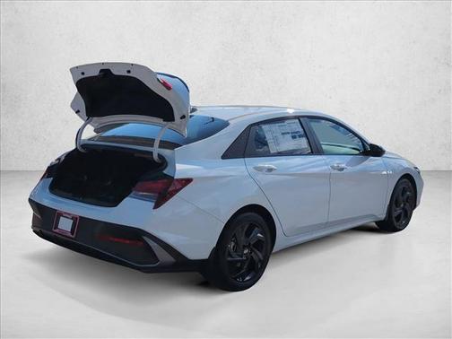 2026 Hyundai ELANTRA Sport