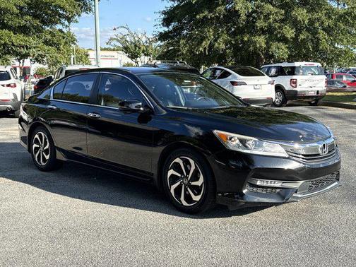 2017 Honda Accord EX-L w/Navigation & Honda Sensing