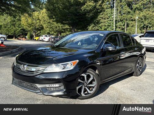 2017 Honda Accord EX-L w/Navigation & Honda Sensing
