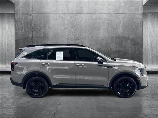 2025 Kia Sorento SX