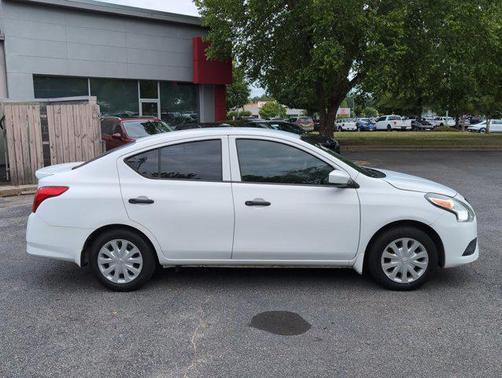 Fresh Powder 2017 Nissan Versa 1.6 S+